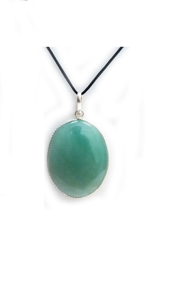green-aventurine-oval-pendant
