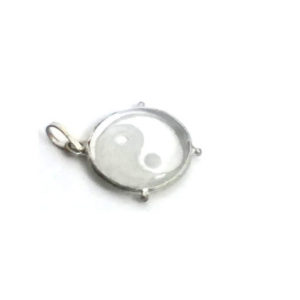 Fengshui yin yang Symbol Engraved Pendant in sphetik
