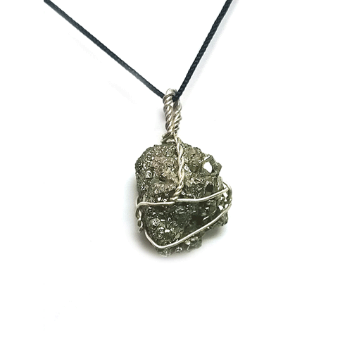 Natural-Golden-pyrite-Wealt